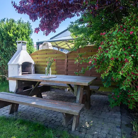 Nyaraló Joanna-4 By Interhome Łeba